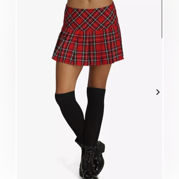 Tripp NYC Sz S Red Plaid Pleated Mini Skirt Y2K Punk Grunge Tartan Schoolgirl - Picture 2 of 12